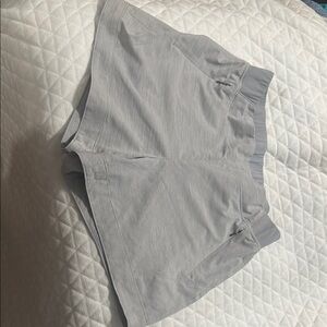 CALIA by Carrie Underwood Gray Athletic Shorts Lightweight Moisture-Wicking